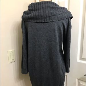 Express grey sweater w/ half sleeve